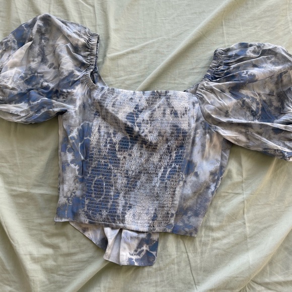 The Westside Women’s Off The Shoulder Tie Dye Top Gray Blue Size S Silk Fabric - Picture 4 of 5